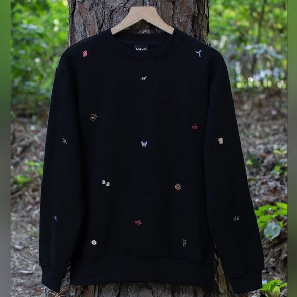 Harry Styles charm sweat shirt - Picture 1 of 4